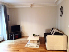 Mon logement est proche de la station de métro Villiers et de la rue piétonne de Paris, France Cosy Flat in Villiers - Batignolles Entire rental unit vacation rental 10917277