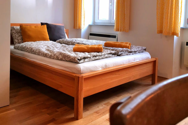 The apartment is just 5 minutes walk from Schönbrunn park and metro station. The Vienna, Austria Central Location near Schönbrunn Castle & U4 metro Entire rental unit vacation rental 41562934