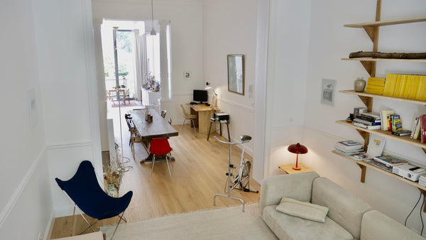 Jolie chambre d'hôtes avec vue sur le jardin, au bout d'un grand appartement, tr Saint-Gilles, Belgium Jolie chambre lumineuse Private room in rental unit vacation rental 27796051