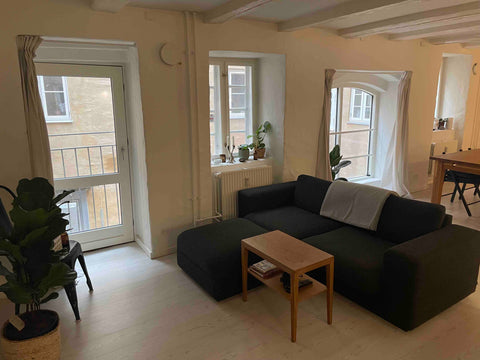Big 1 bedroom studio apartment 2 min walk from Nørreport metro and train station Copenhagen, Denmark Cozy studio apartment in the heart of Copenhagen Entire condo vacation rental 54118014