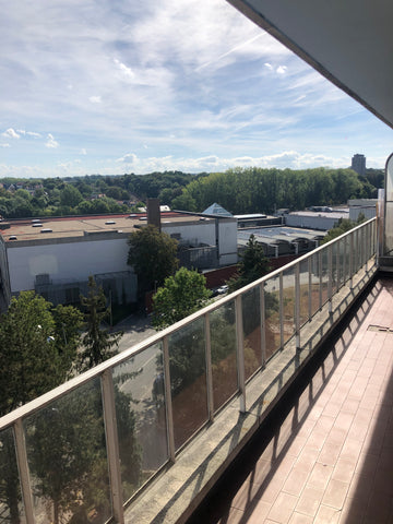 A cozy apartment nearby the  Brussels Airport. The apartment consists 1 bedroom,  Lovely 1-bedroom apartment nearby Brussels Airport Entire condo vacation rental 709880715059196099