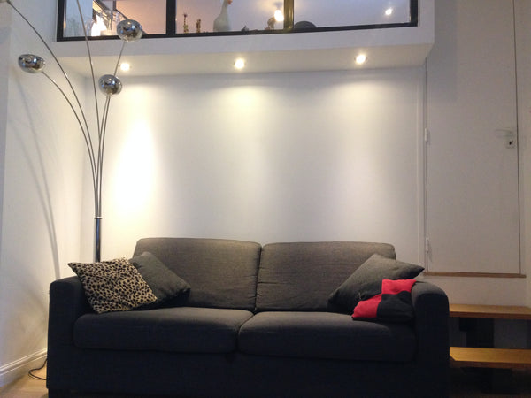Recently renovated comfortable 53 square metre studio in a building with a court Lyon, France Appartement calme dans l’hyper-centre Entire rental unit vacation rental 30432445