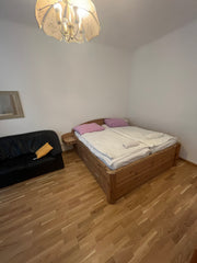 Vergiss deine Sorgen – in dieser geräumigen und ruhigen Unterkunft.  Schöne Wohnung in Wien neben dem Schönbrunn Entire condo vacation rental 643587723391412746