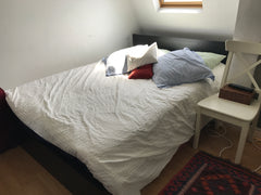 Appartement au 6eme étage, sans ascenseur, murs mansardés, a deux pas du moulin  Paris, France appartement au dernier étage Private room in rental unit vacation rental 19761597