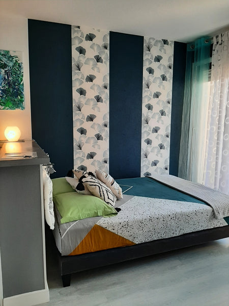 Ce T1 tout confort situé dans l'hyper centre de Bordeaux peut accueillir une à d Bordeaux, France T1 avec balcon hyper centre Entire condo vacation rental 21147667