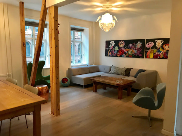 1 bedroom + 1 living room on inner Nørrebro. Very close to a lot of cafees, 