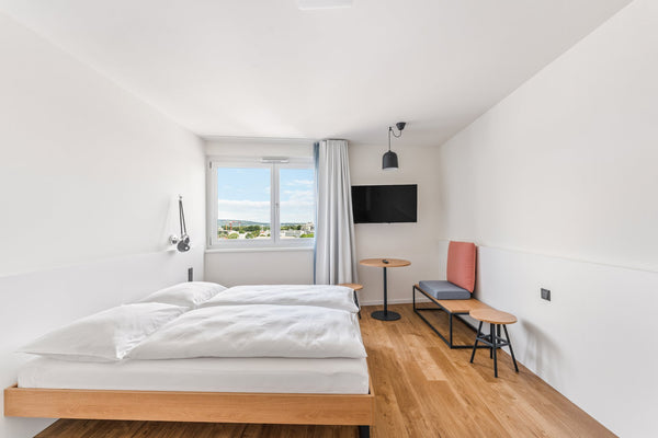 Serviced Apartments - A bit of home for a few months? <br /><br />Whether you ar Vienna, Austria Gemütliches Studio XL Entire serviced apartment vacation rental 48823118
