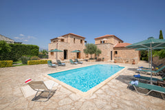 <b>License number</b><br />1042K91002918001  Aretousa Stone Luxury villa Entire villa vacation rental 577884748032287640