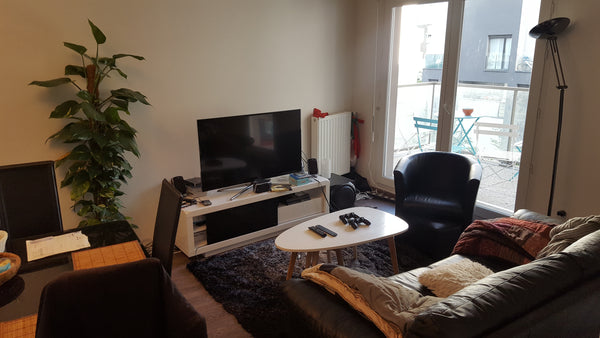 The room is located in big and nice apartment. The neighborhood is residential,  Paris, France Large room in a beautiful apartment F4 80m² Private room in rental unit vacation rental 19956159