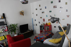 Notre appartement se trouve au pied du métro Pyrénées ( ligne 11). Proche de tou Paris, France 2 pièces Pyrénées Buttes Chaumont Entire rental unit vacation rental 23143035