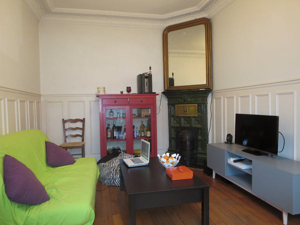 The appartment of 40m² is one minute away from Montparnasse train station where  Paris, France Well located appartment Montparnass Entire rental unit vacation rental 9585344