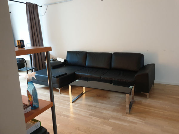 One private room in a shared 3 room apartment, we live in one bedroom, another r Copenhagen, Denmark private room, Copenhagen in shared flat. Cheap Private room in condo vacation rental 600420551546618935