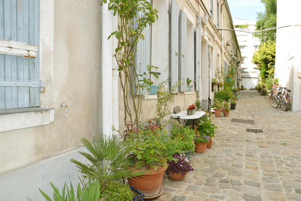 Private bedroom in a charming apartment. Kitchen and bathroom available. Towels  Paris, France Bedroom in Charming apartment!! Entire rental unit vacation rental 1218504