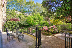 A few steps away from the Champs Elysées and " Triangle d'Or", located in a typi Paris, France Luxury apartment with garden acces - Monceau Entire rental unit vacation rental 2879087