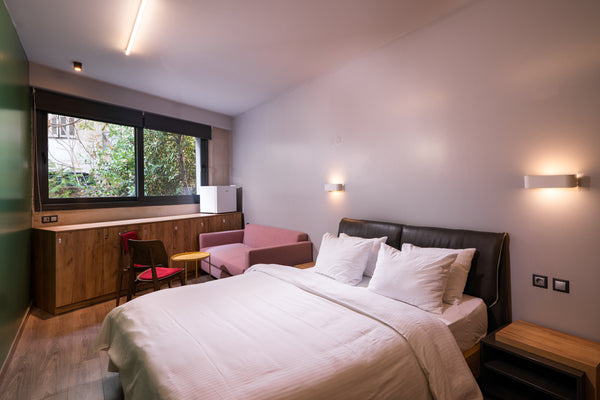 Comfortable studio with new furniture and premium quality mattresses. Building i Thessaloniki, Greece Quiet spacious studio Entire rental unit vacation rental 18155324