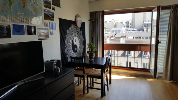 Studio tout confort et très lumineux pour deux ou quatre personnes, pour un séjo Vaugrigneuse, France Studio proche toutes commodités dans le 11ème Entire rental unit vacation rental 23478773