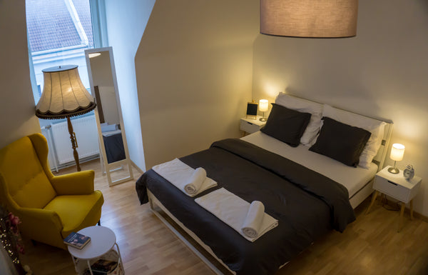 Welcome to Vienna!<br />I offer my recently renovated room on the 5th floor with Vienna, Austria ✩Luxury & Classy✩ Room |  | top located! Private room in rental unit vacation rental 41148378
