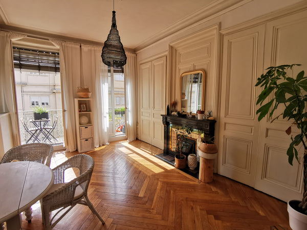 Appartement de charme situé dans un quartier de la Préfecture à 5 min à pied des Lyon, France Grand appartement ancien cosy Prefecture Entire rental unit vacation rental 40111459