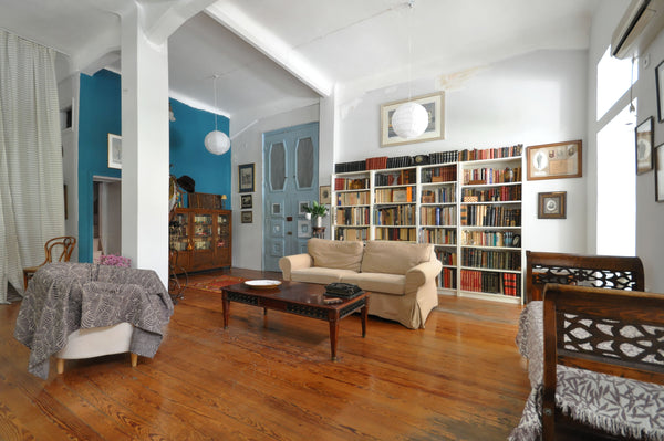 Part of a 1925 period building, the apartment is furnished with antiques and col Athens, Greece Nostalgia apartment in the center Entire rental unit vacation rental 8767366