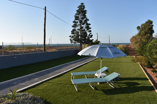 Seaside house, fully equipped that accommodates up to 6 people. Contains two bed Heraklion, Greece Cozy villa near sea Entire home vacation rental 51012547