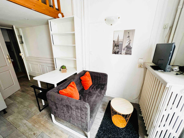 En plein cœur de la presqu’ile de Lyon, à deux pas de la place Bellecour, dans u Lyon, France ✨NID DOUILLET CHIC PLACE BELLECOUR Entire rental unit vacation rental 639164565139547190