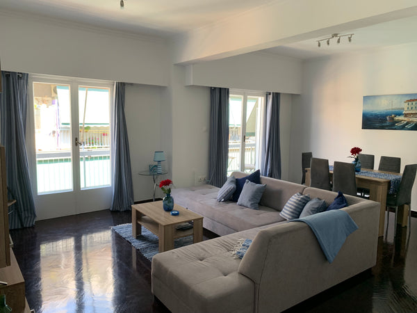 New completely renovated 2 bedroom apartment in a traditional Athenian neighbour Toronto, Ontario, Canada ✴NEW Beautifully Renovated & Centrally Located✴ Entire rental unit vacation rental 36659907