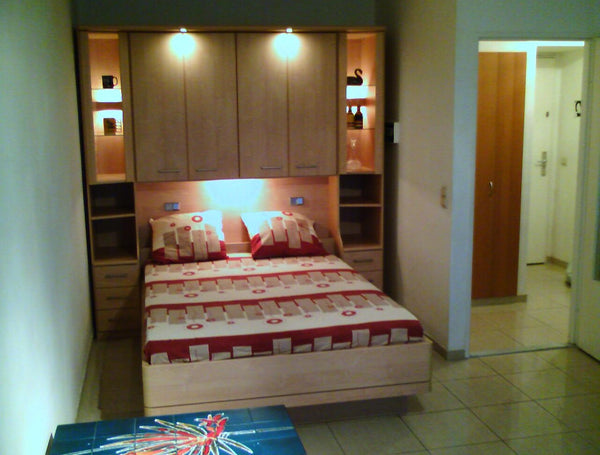 The apartment is located on the 19th floor in the residential building next to t Oxford, United Kingdom A studio in central Brussels close to metro/ train Entire condo vacation rental 597616864466011825