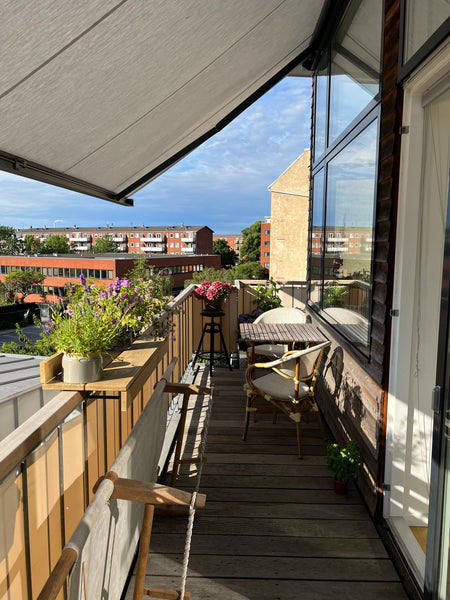 The apartment is located at Amagerbro, close to metrostation 