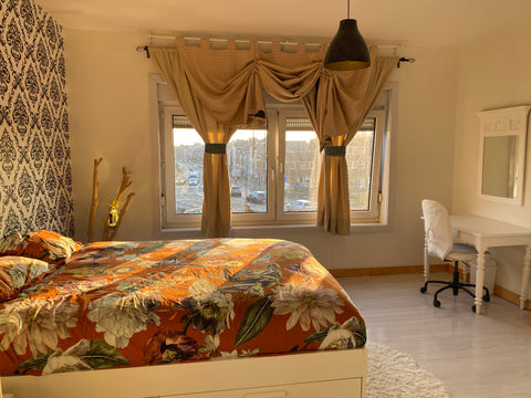 Bedroom:<br />Queen Bed  160 x 200 cm<br />Desk with chair<br />Mirror<br />Stor Ghent, Belgium Spacious private room near historic downtown Private room in home vacation rental 52452927