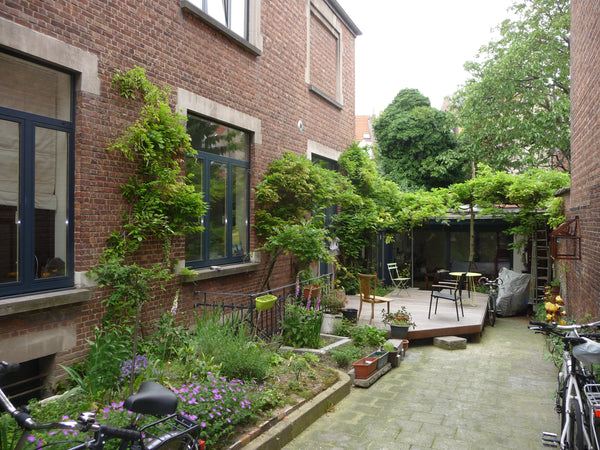 <b>The space</b><br />The apartment is on several floors at the rear of a house  Brussels, Belgium A countryside air close frome EU Private room in home vacation rental 1359977