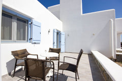 Two storey spacious apartment with private bathroom in Mykonos.<br /><br />Moder Greece Two storey modern apartment in Mykonos Entire rental unit vacation rental 19550408
