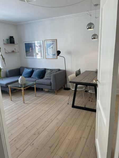 Skøn lejlighed på det hippe Nørrebro. Metro station ligger 400 m. væk og der er  Copenhagen, Denmark Lys og lækker lejlighed på Nørrebro Entire condo vacation rental 636017319125304792