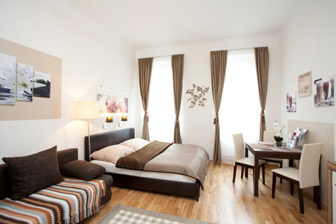 <b>The space</b><br />CHARMING INNERCITY COMFORT APARTMENT<br /><br />The apartm Vienna, Austria SUITE - 10 hotspots in 10 minutes Entire rental unit vacation rental 293667