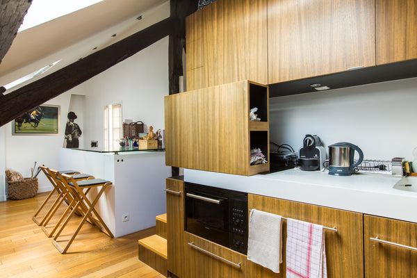 Very good location. The apartement is very quiet and  well designed. Metro stati Paris, France Small Triplex in the Latin Quarter Entire rental unit vacation rental 1355020