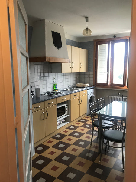 Logement avec cuisine équipée, Chambre séparée au 5° étage avec ascenseur. Le lo Saint-Pierre-d'Albigny, France Grange Blanche-Appartement calme idéalement situé Entire rental unit vacation rental 43537718