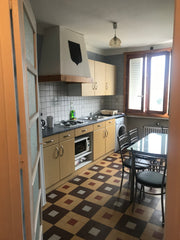 Logement avec cuisine équipée, Chambre séparée au 5° étage avec ascenseur. Le lo Saint-Pierre-d'Albigny, France Grange Blanche-Appartement calme idéalement situé Entire rental unit vacation rental 43537718