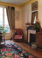 Dans appartement typiquement parisien, Chambre  très claire, au calme,  parquet, Paris, France GRANDE CHAMBRE DE 18m2 MEUBLÉE Private room in rental unit vacation rental 2841665