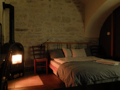 Cozy appartment in Prague, close to airport and Prague castle, with a garden and Prague, Czechia Separate little house-ADSL, free parking, garden Entire cottage vacation rental 18925633