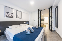 This newly renovated studio is centrally located on a vibrant pedestrian street, GR New Koukaki Studio by the Acropolis hill Entire rental unit vacation rental 36630200