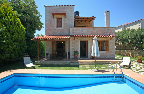 Phaedra is a traditional stone house with private pool and garden, only 10 minut Prines, Greece TRADITIONAL VILLA  PHAEDRA WITH WI-FI  NEAR BEACH Entire villa vacation rental 715884