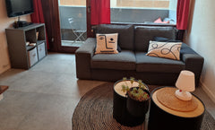 Charmant petit appartement avec chambre en mezzanine et balcon, situé au  1er ét Lyon, France Le petit Lazare -cosy 2 pers balcon-Jean Macé Entire rental unit vacation rental 676503916557523302