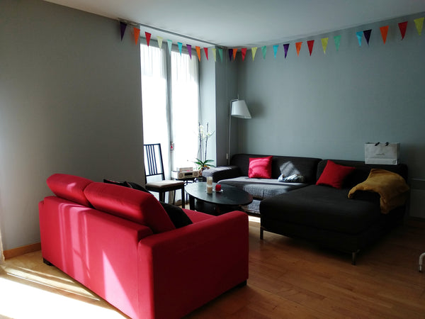 No review on this post but the room has already hosted airbnb guests : https://w Lyon, France Call and super central 70m2 with balcony (room 2) Private room in condo vacation rental 29561588