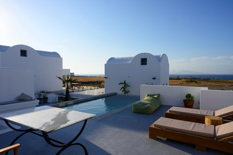 Oia Kissiri, a brand new (2021) complex of 5 independant villas, is a perfect ba Greece Oia Kissiri Beta - private pool - 5 min to Oia Entire villa vacation rental 49059114