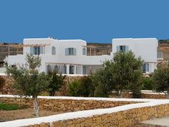 Avec ses grandes terrasses tournées vers la mer , ses couleurs lumineuses et ses Athens, Greece La VILLA THEIA   KOUFONISSIA 10 personnes Entire home vacation rental 15969821