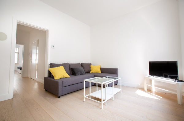 The whole group will enjoy easy access to everything from this centrally located Brussels, Belgium Near Grand Place- 2 bedroom apartment - 12 P Entire rental unit vacation rental 680306383448231894