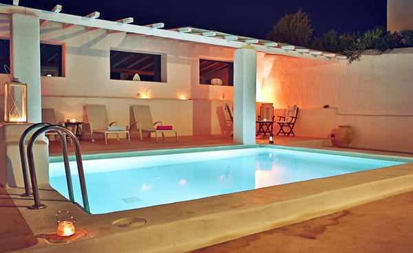 HEATED Pool villa<br /><br />One of the most beautiful houses with a pool and in Amsterdam, Netherlands VERWARMD chloor vrij  pool in villa in zuid Rodos. Cycladic home vacation rental 4640395
