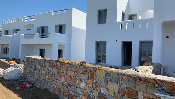 Mykonian style<br /><br /><b>The space</b><br />200m far from the beach  deep blue villa Entire villa vacation rental 32971868