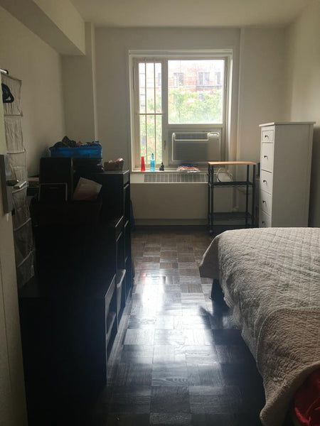 My place is close to Comedy Cellar, Momofuku Noodle Bar, Paulie Gee's, Veselka,  New York, NY Rental unit in New York · 1 bedroom · 1 bed · 1 bath Private room in rental unit vacation rental 14353077