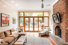 We recently renovated this room for rental.  We look forward to sharing our spac  Townhouse in New York · ★New · 1 bedroom · 1 bed · 2 baths Private room in townhouse vacation rental 878521455384324954