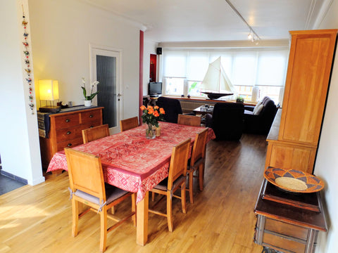 Beautiful house near the Atomium and the city center of Brussels.<br /><br /><b> Brussels, Belgium Beautiful House w/ Garden and Parking near Atomium Entire home vacation rental 33872116